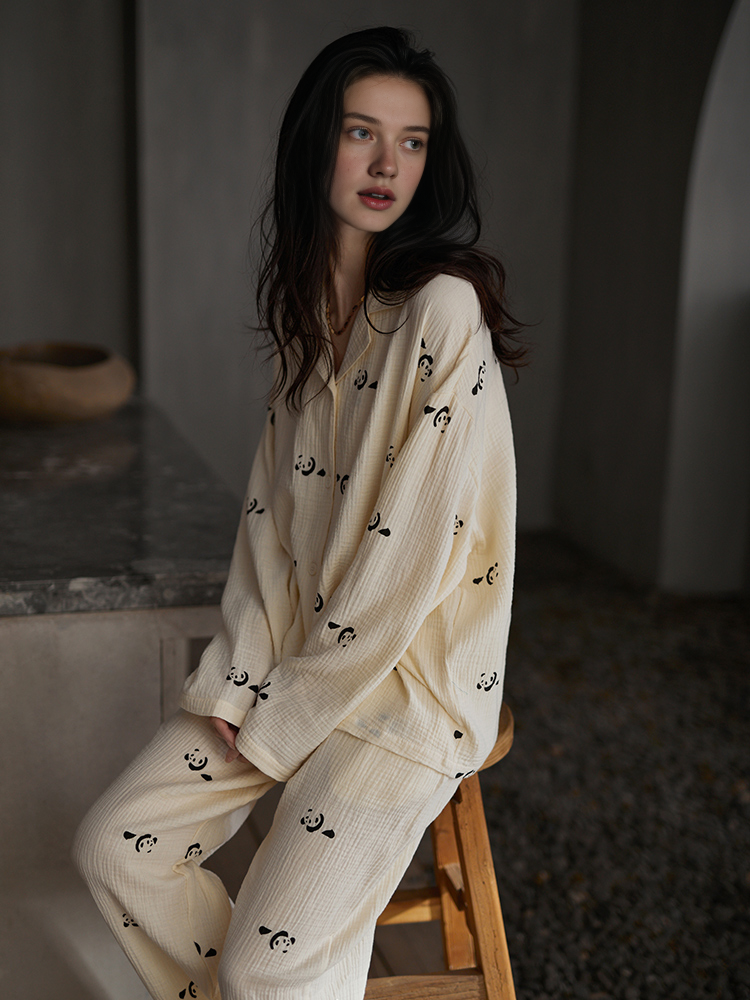 091 women matching Pajama set Panda pattern 4