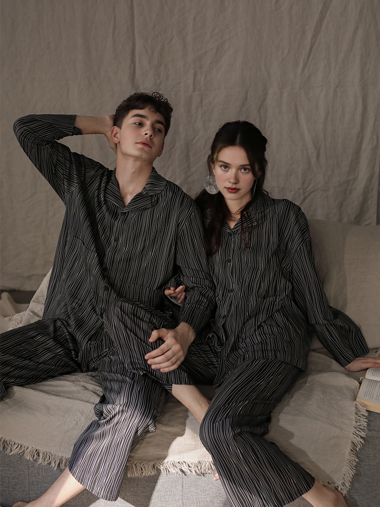 099 Couple's pajama black strip