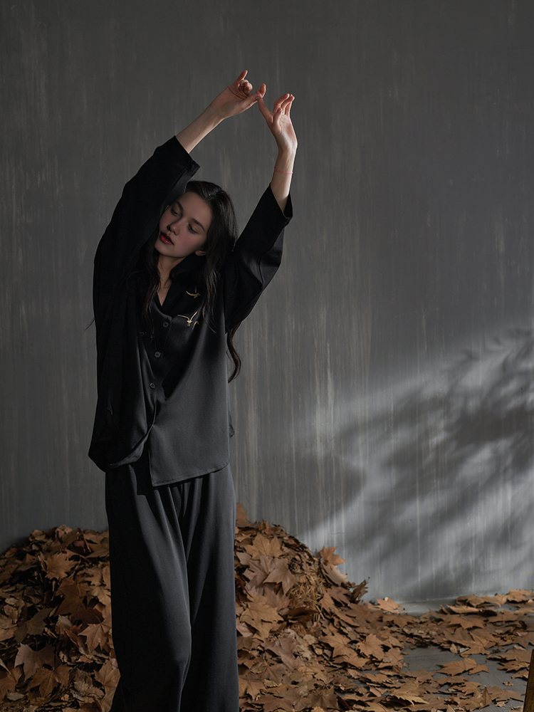 Couple's black Pajama set eagle pattern 2