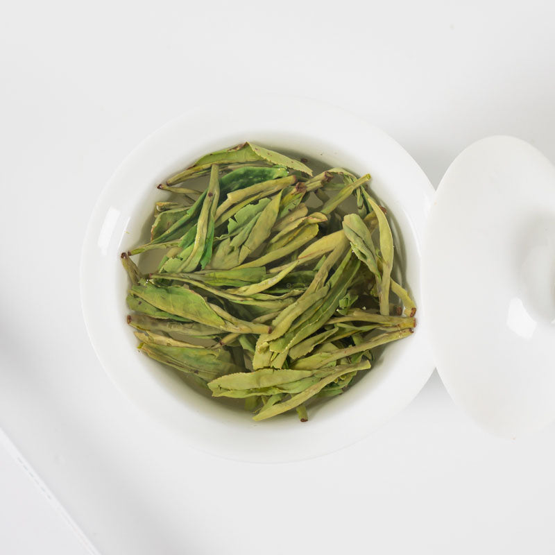 008 Longjing(Dragonwell) Tea before  rain